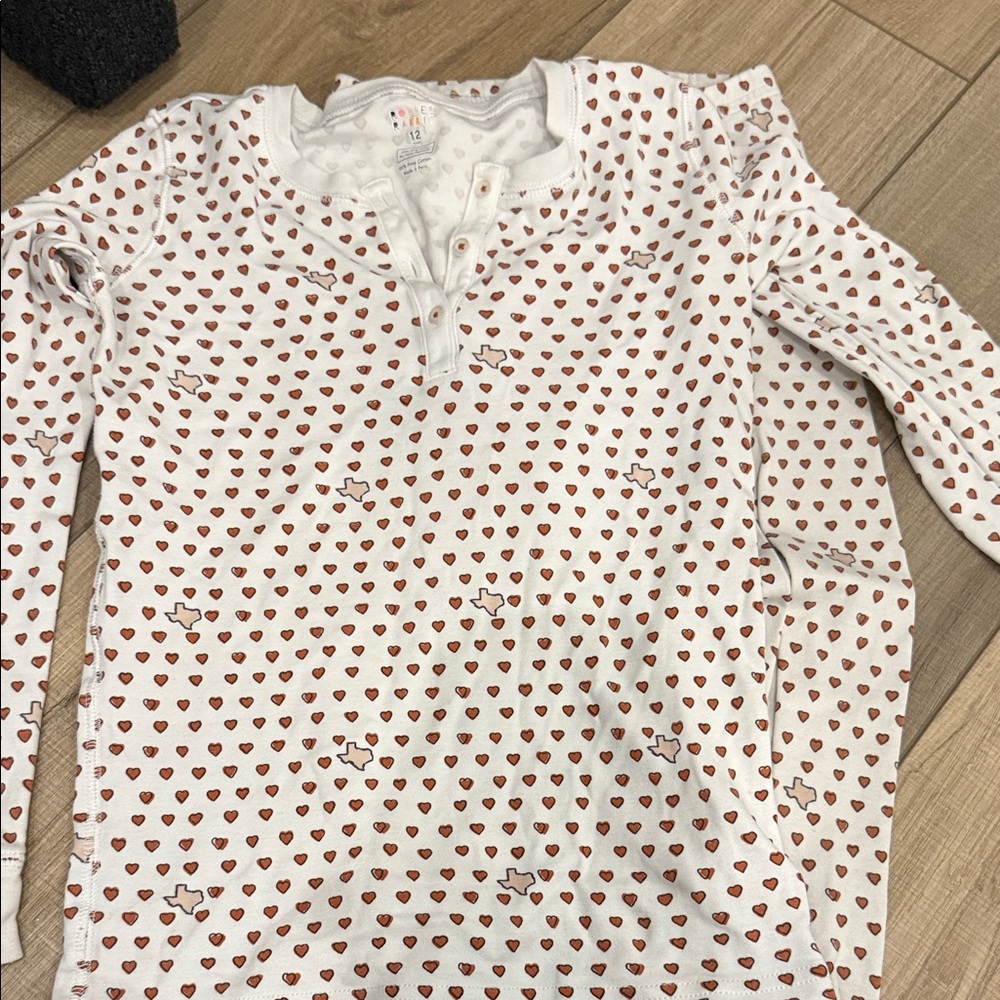 Roller Rabbit White Henley Top with Rust Heart Texas Print With Matching Pants